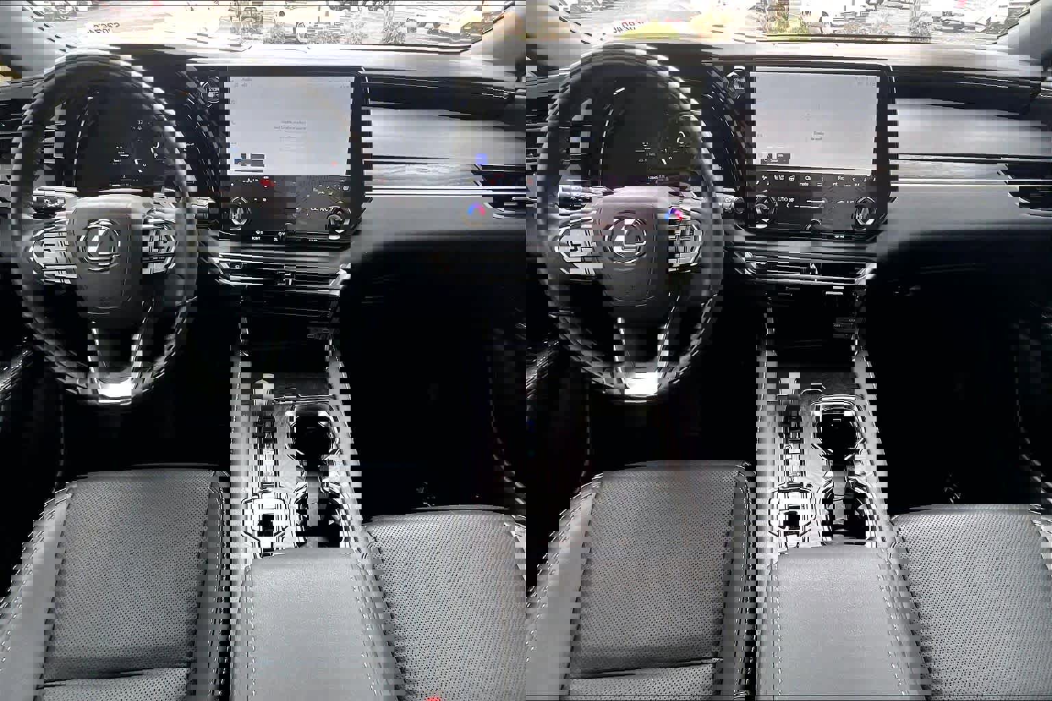 Used 2025 Lexus RX 350 Premium w/ Accessory Package (Z1) image 12