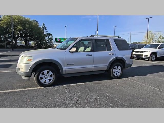 Used 2007 Ford Explorer XLT image 22