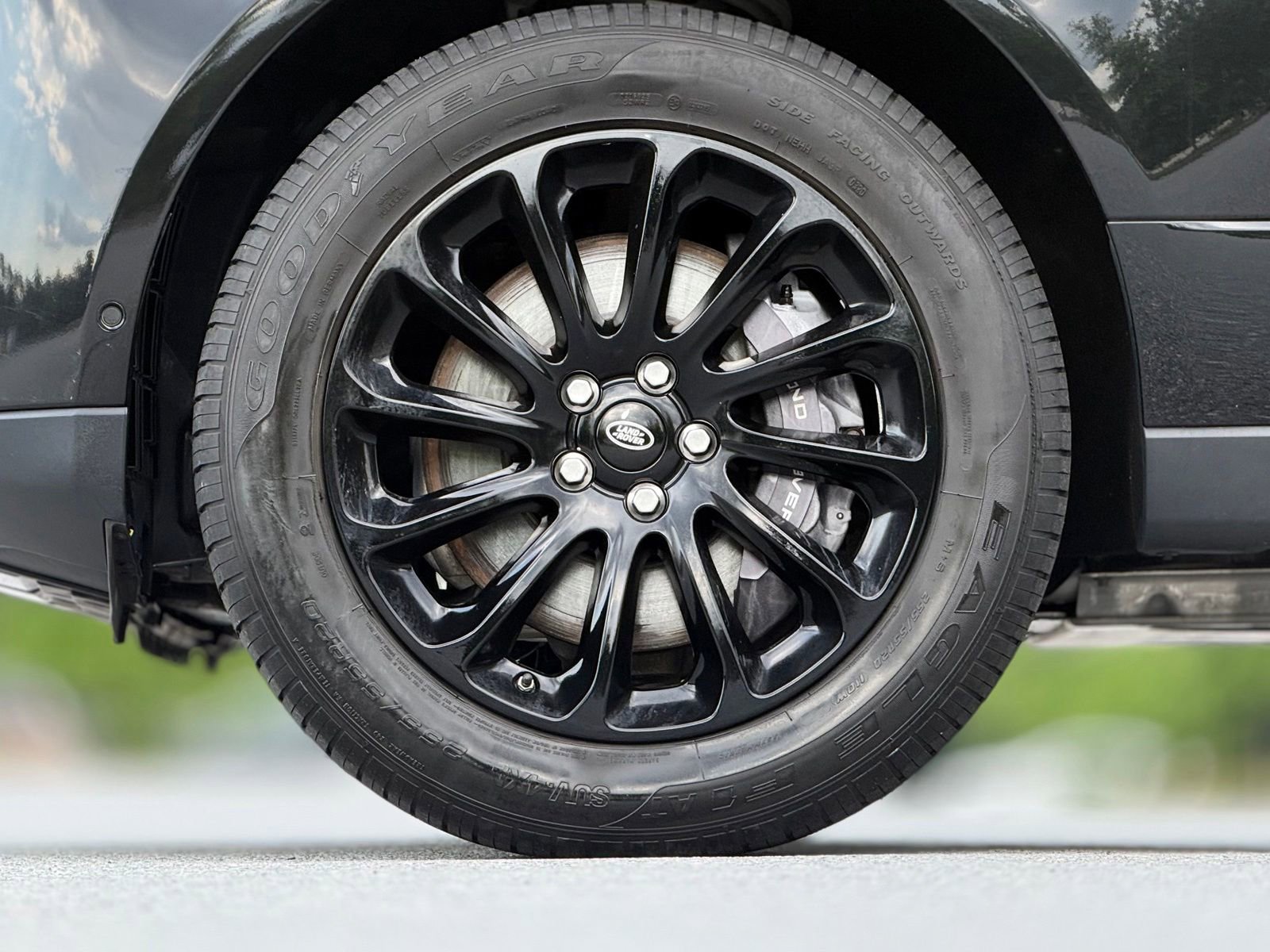 Used 2019 Land Rover Range Rover HSE AWD/4WD image 18