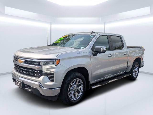 Used 2022 Chevrolet Silverado 1500 LT w/ Safety Package AWD/4WD image 7