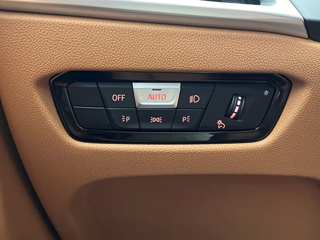 Used 2026 BMW 430i Coupe w/ Parking Assistance Package image 21