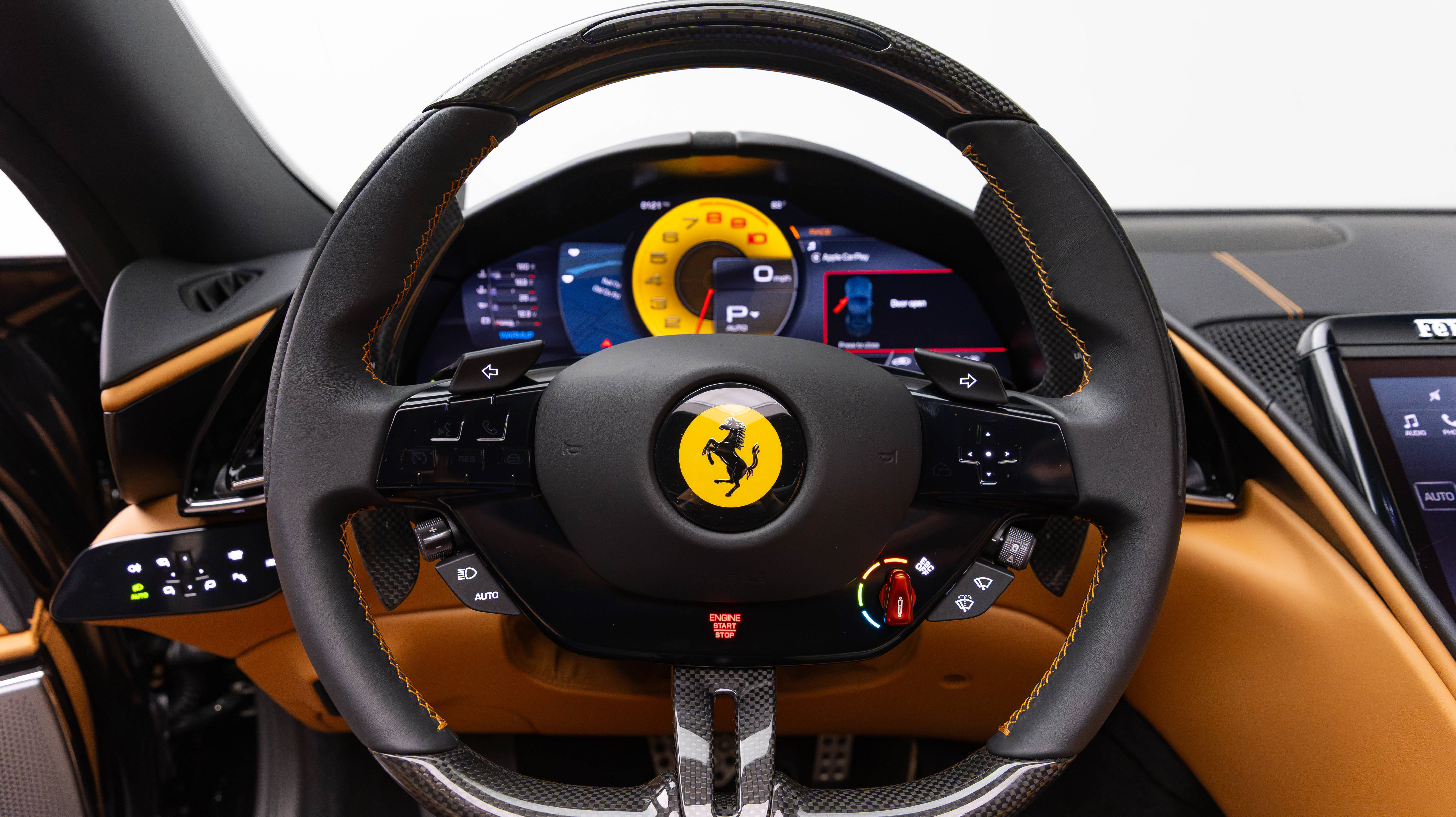 Certified 2025 Ferrari Roma Spider RWD image 20