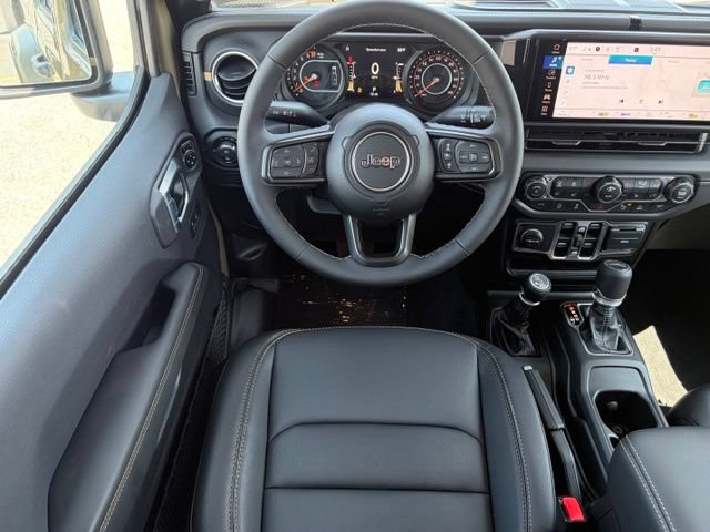 New 2026 Jeep Gladiator Sport AWD/4WD image 35