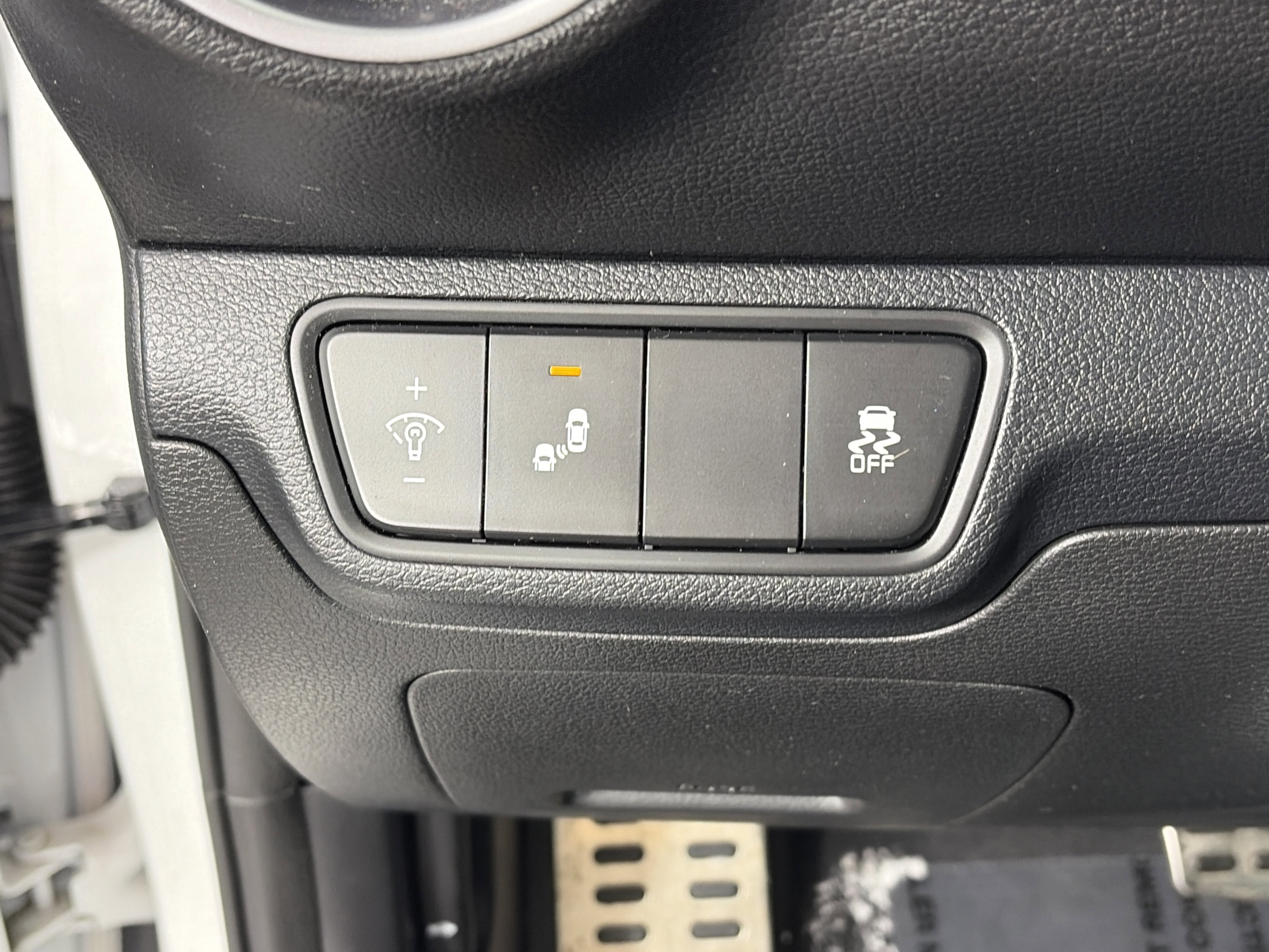 Certified 2023 Kia Forte GT image 27