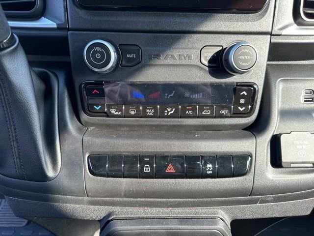 New 2024 RAM ProMaster 3500 w/ Quick Order Package 22G SLT image 20