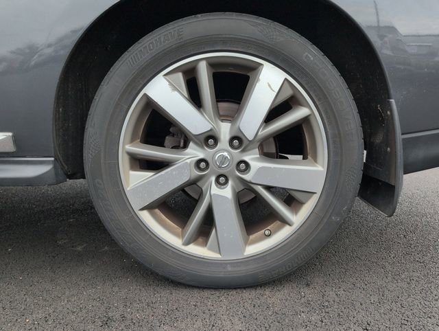 Used 2014 Nissan Pathfinder Platinum w/ Platinum Premium Package image 5