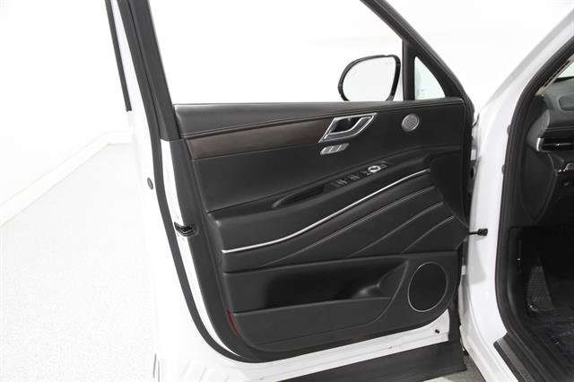 Used 2021 Genesis GV80 3.5T image 4