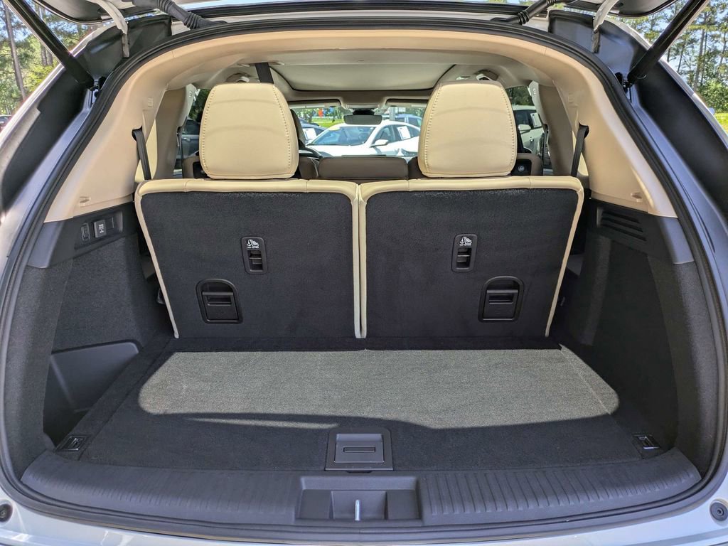 Used 2024 Acura MDX FWD w/ Technology Package image 13