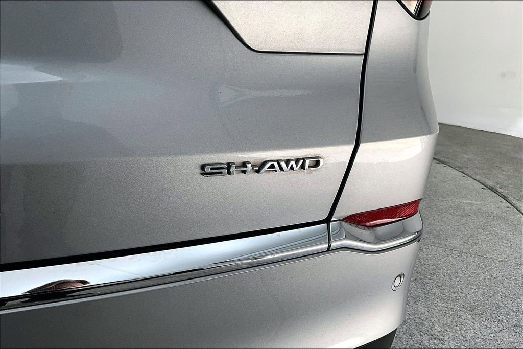 Certified 2022 Acura MDX SH-AWD w/ Technology Package image 40