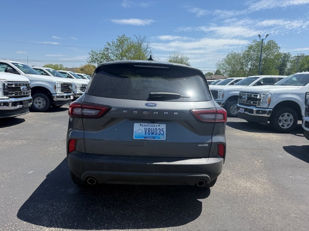 Used 2025 Ford Escape ST-Line AWD/4WD image 6