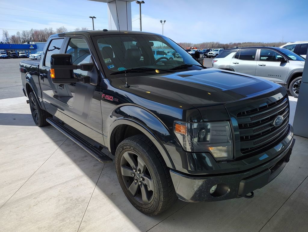 Used 2014 Ford F150 FX4 w/ Equipment Group 402A Luxury AWD/4WD image 2