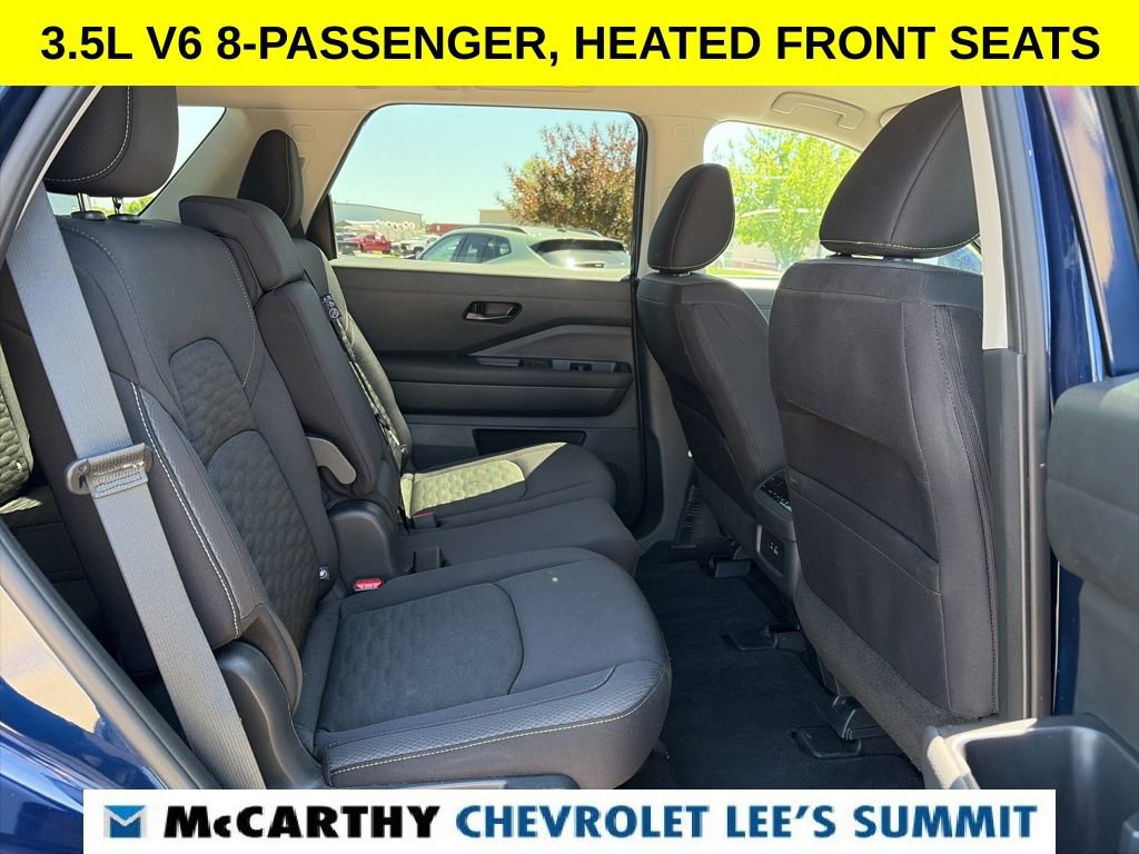 Used 2025 Nissan Pathfinder SV FWD image 35