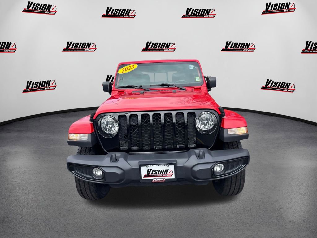 Used 2023 Jeep Gladiator Sport AWD/4WD video 2