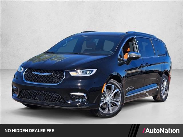 New 2026 Chrysler Pacifica Pinnacle