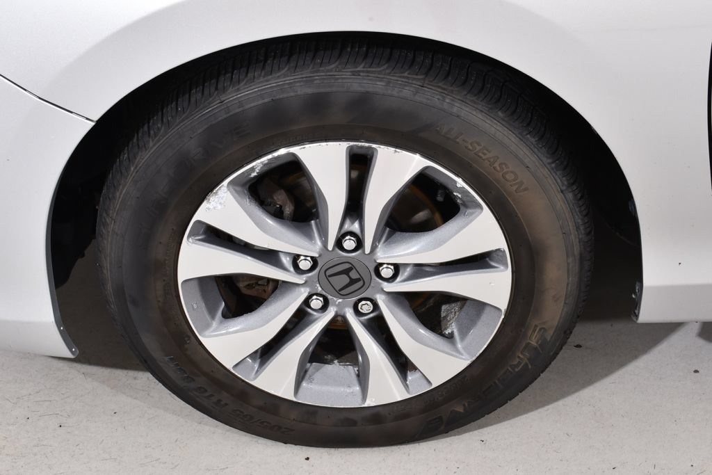 Used 2013 Honda Accord LX image 22