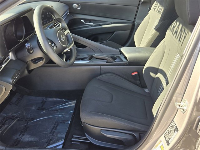 Certified 2023 Hyundai Elantra SEL image 11