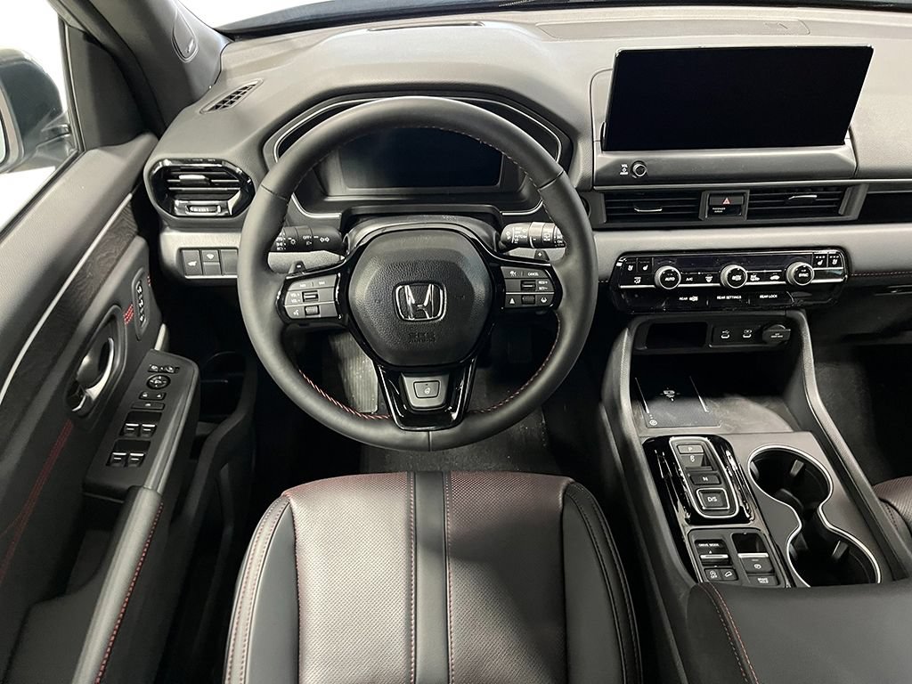 New 2026 Honda Pilot Black Edition image 13