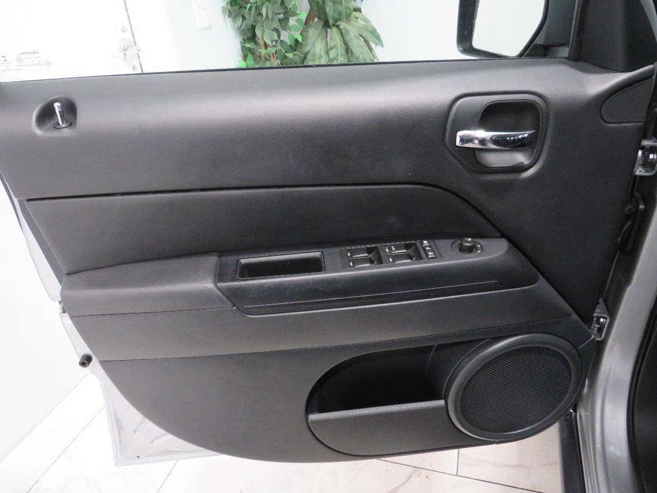 Used 2017 Jeep Patriot Sport w/ Power Value Group image 20