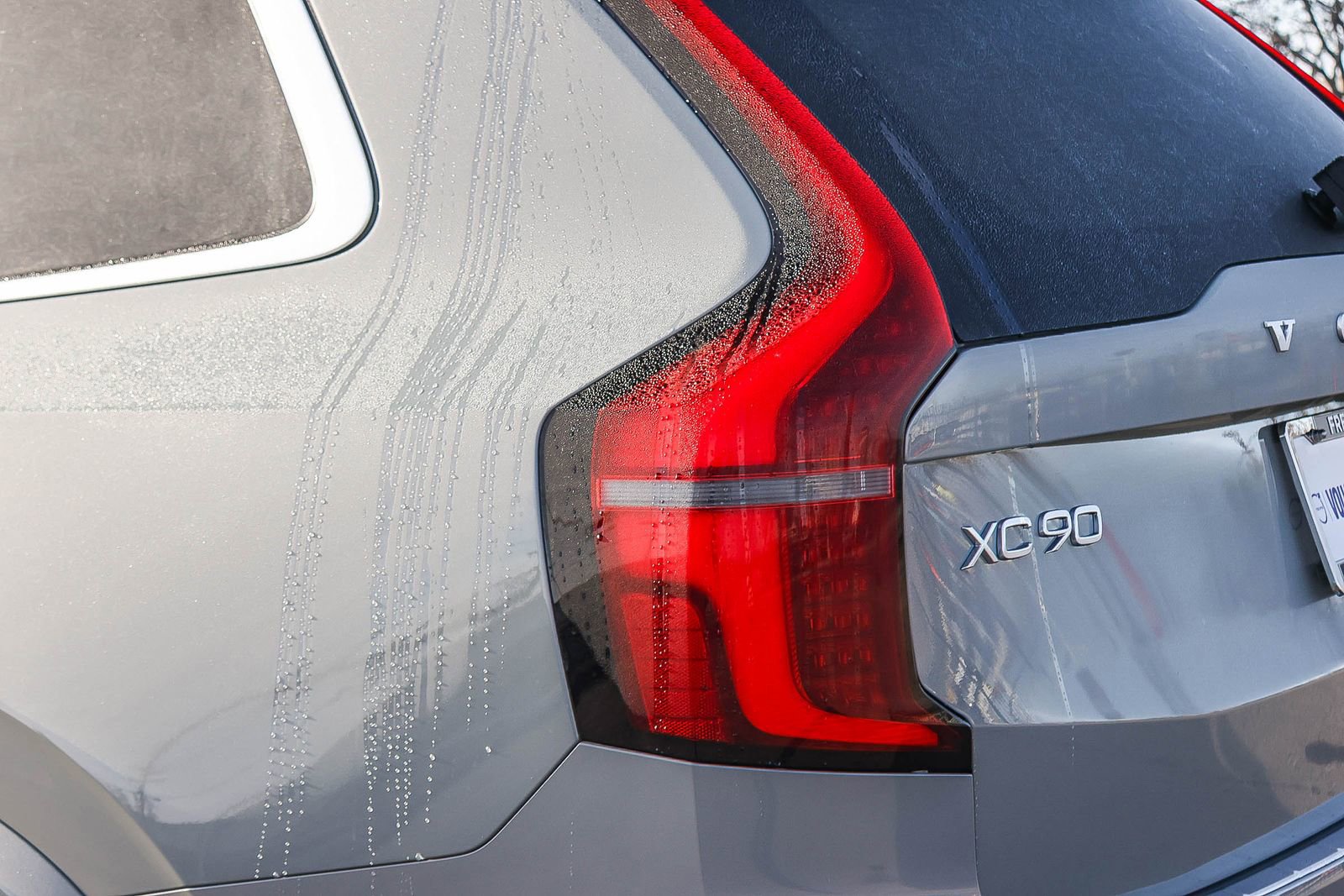 New 2026 Volvo XC90 T8 Plus w/ Protection Package image 11