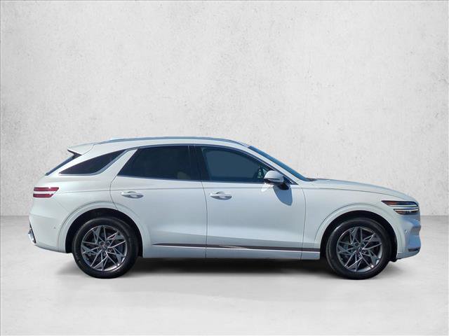 Used 2023 Genesis GV70 2.5T w/ Advanced Package AWD/4WD image 4