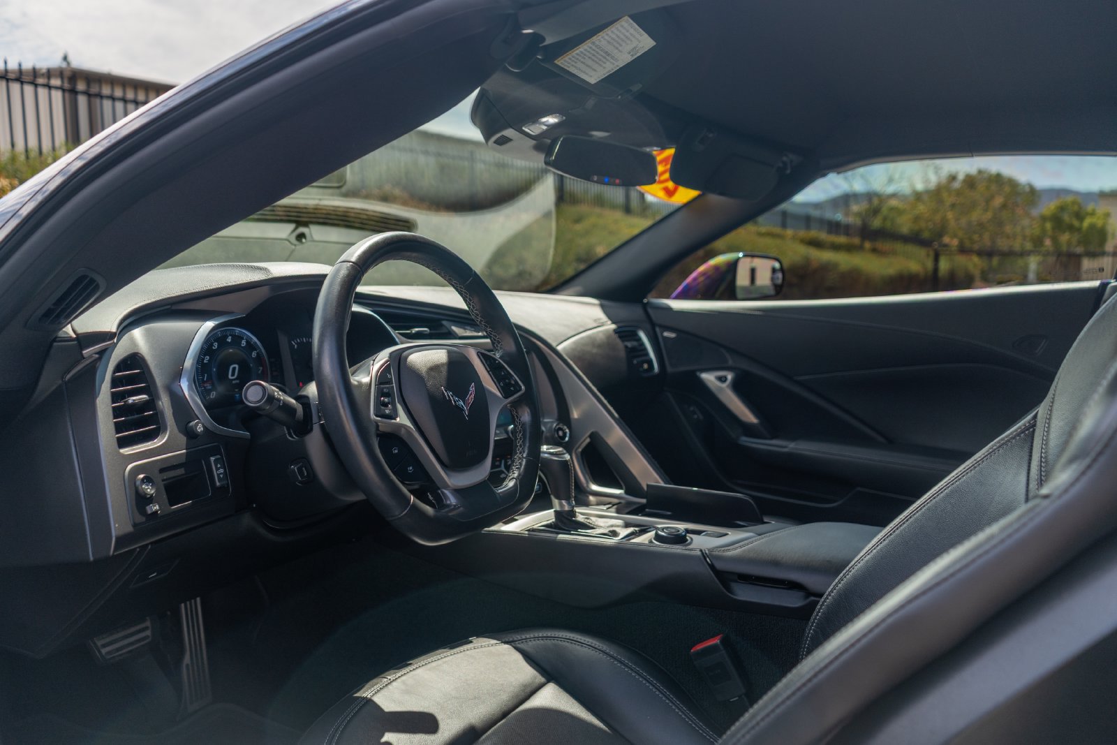 Used 2019 Chevrolet Corvette Stingray Convertible w/ 1LT RWD image 13
