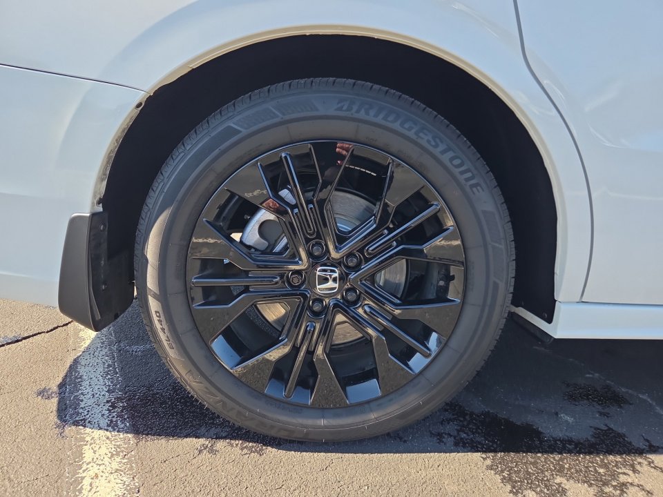 Certified 2026 Honda Odyssey Sport-L image 23