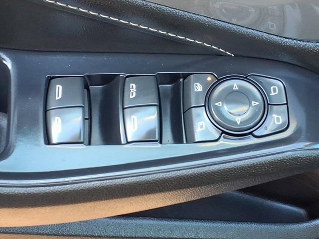 Used 2022 Chevrolet Traverse LT w/ LT Premium Package image 20