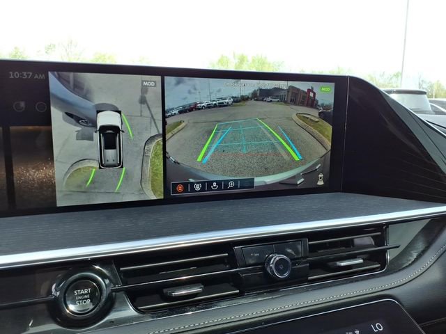 Used 2025 INFINITI QX80 Sensory image 13