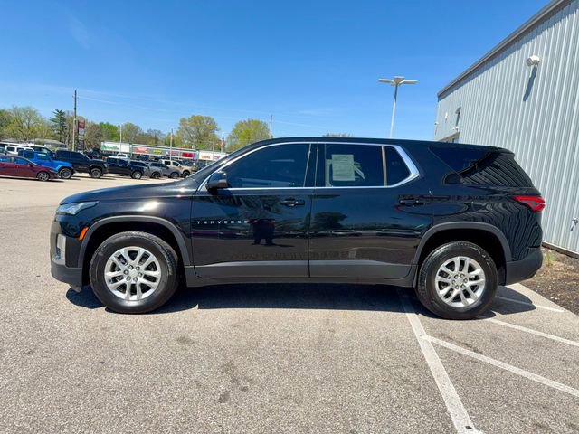 Used 2023 Chevrolet Traverse LS w/ LPO, Cargo Package AWD/4WD image 4
