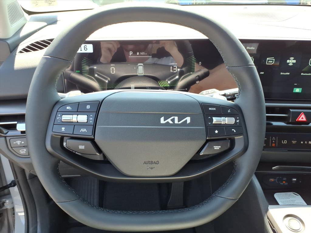 New 2026 Kia Sportage EX w/ EX Panoramic Sunroof Package image 19