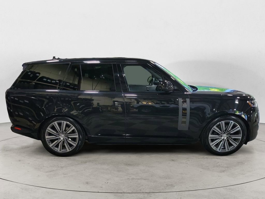 Used 2023 Land Rover Range Rover SV image 6
