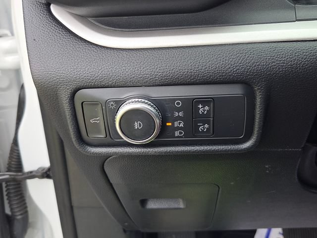 Used 2020 Ford Explorer XLT w/ Equipment Group 202A AWD/4WD image 26