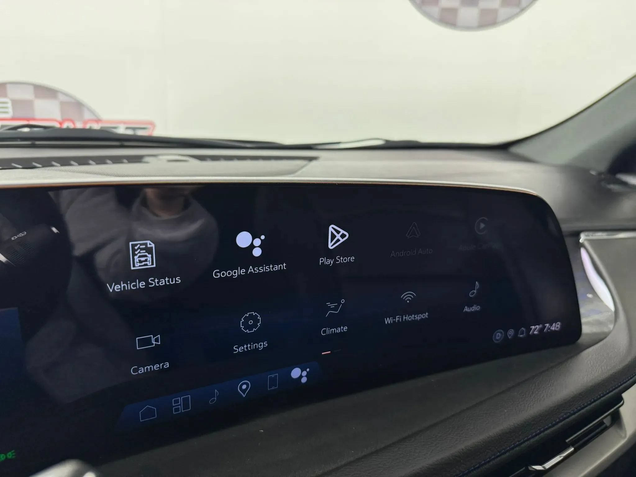 Used 2025 Cadillac XT4 Sport FWD image 21
