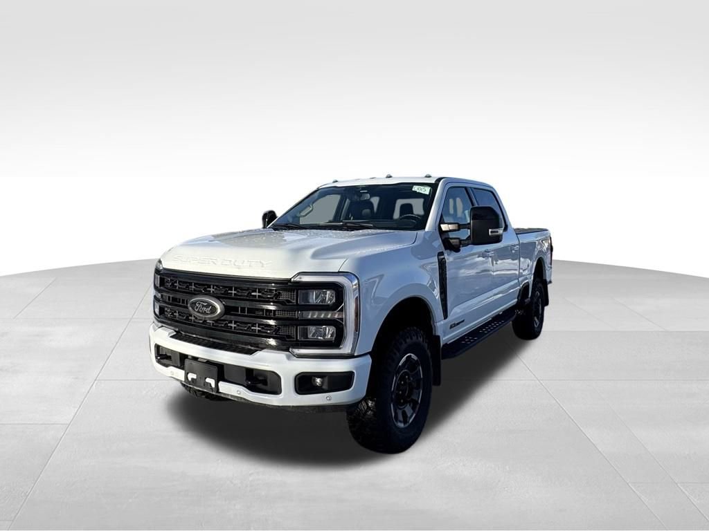 Used 2024 Ford F250 Lariat w/ Lariat Ultimate Package image 2