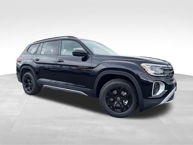 New 2026 Volkswagen Atlas Peak Edition