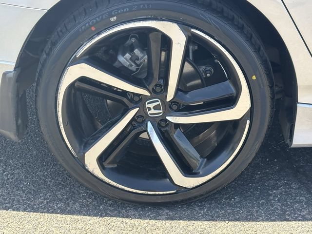 Used 2022 Honda Accord Sport image 9