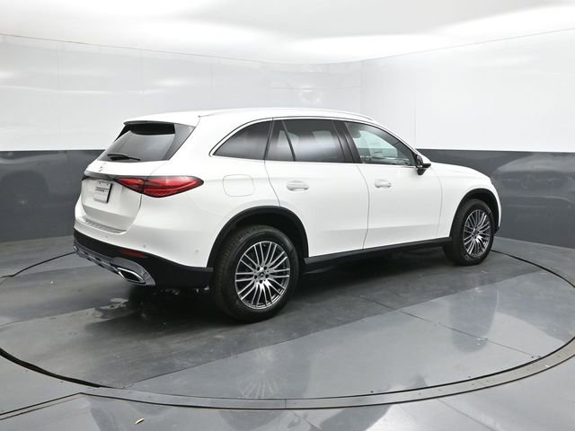 New 2026 Mercedes-Benz GLC 300 image 11