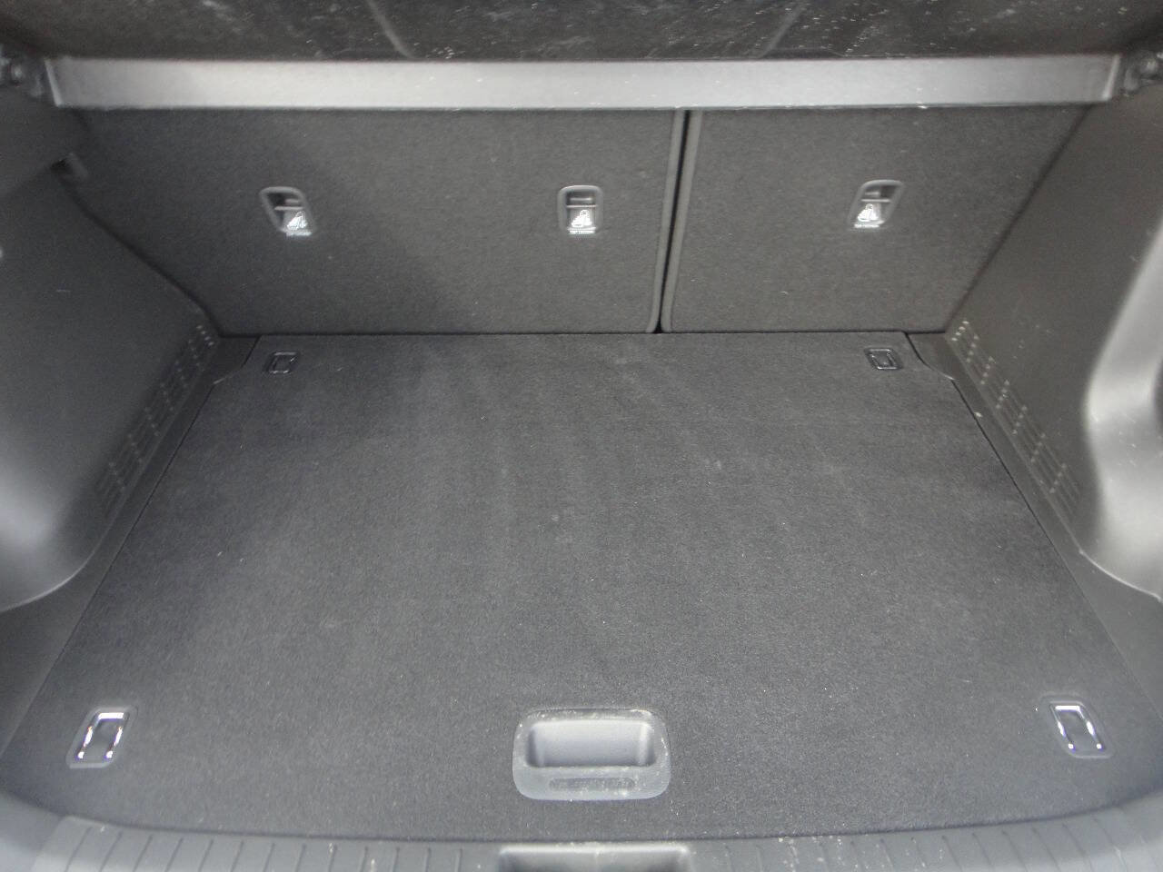 Used 2021 Hyundai Kona SE image 11