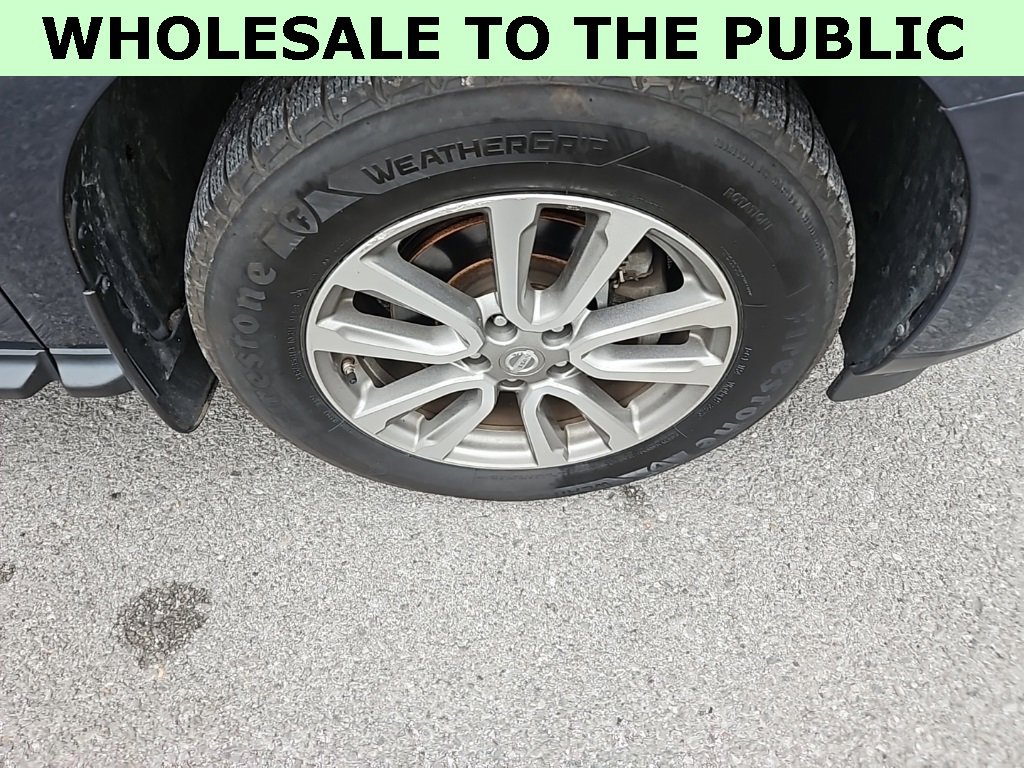 Used 2015 Nissan Pathfinder S image 10