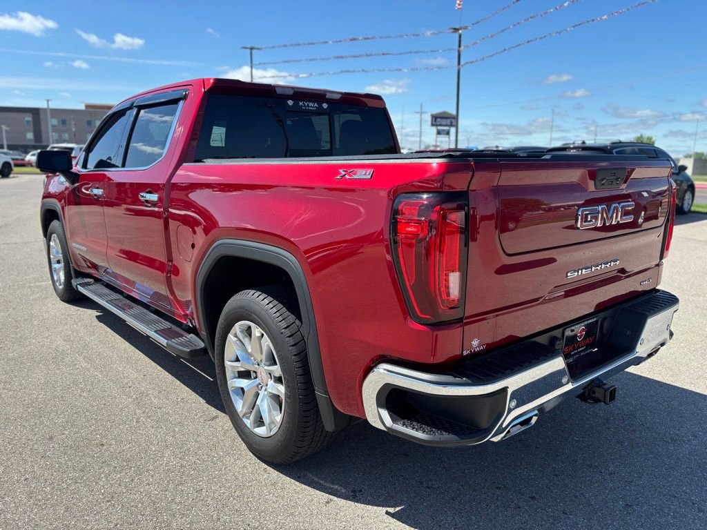 Used 2021 GMC Sierra 1500 SLT AWD/4WD image 9