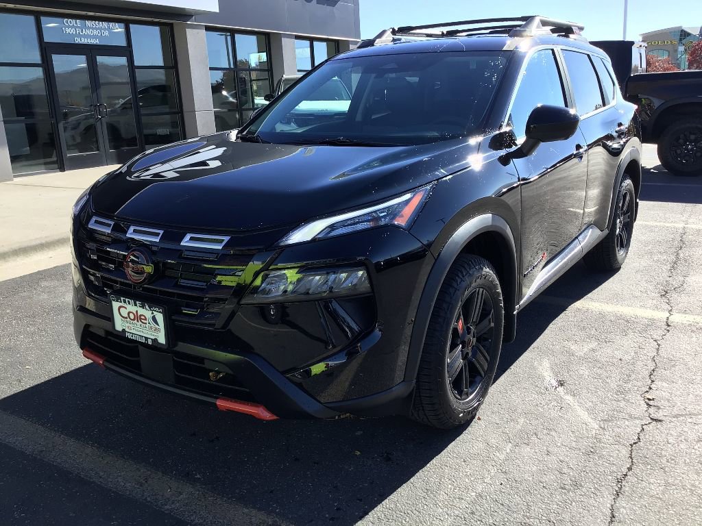 New 2026 Nissan Rogue SV image 2