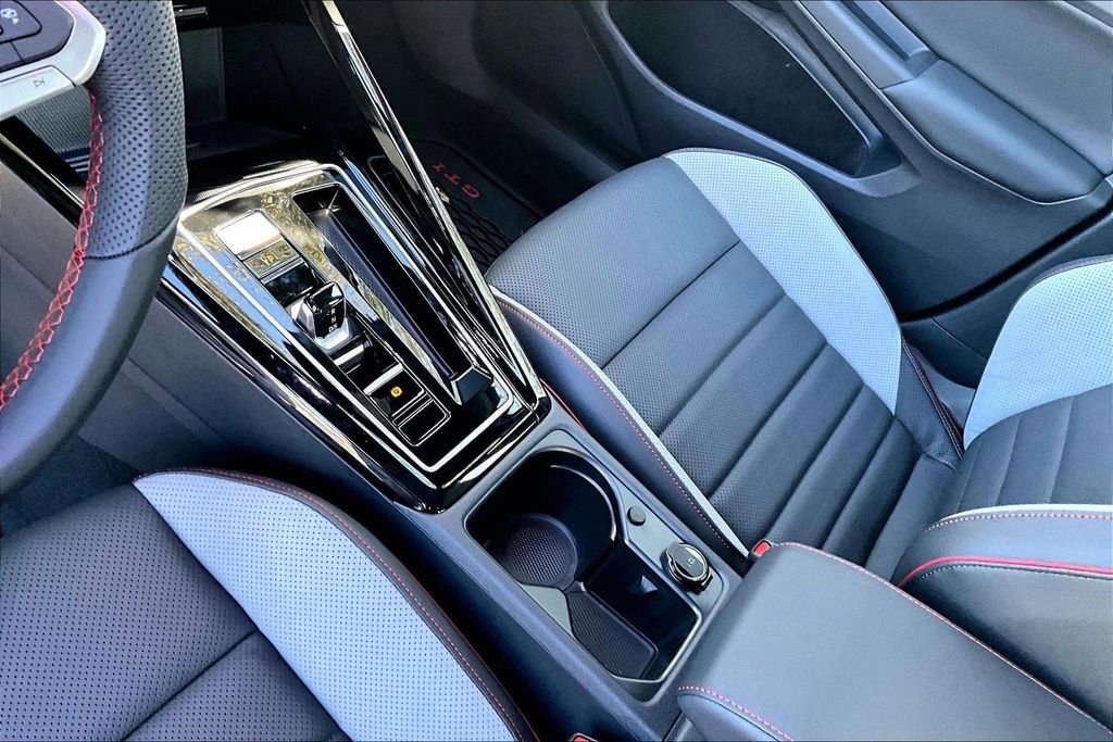 New 2026 Volkswagen GTI SE FWD image 23