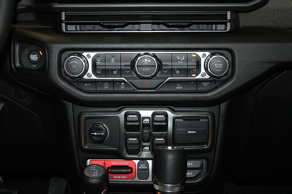 New 2026 Jeep Wrangler Unlimited Sport AWD/4WD image 20