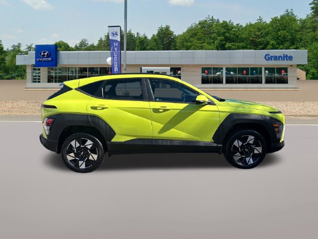 Certified 2025 Hyundai Kona SEL AWD/4WD image 6