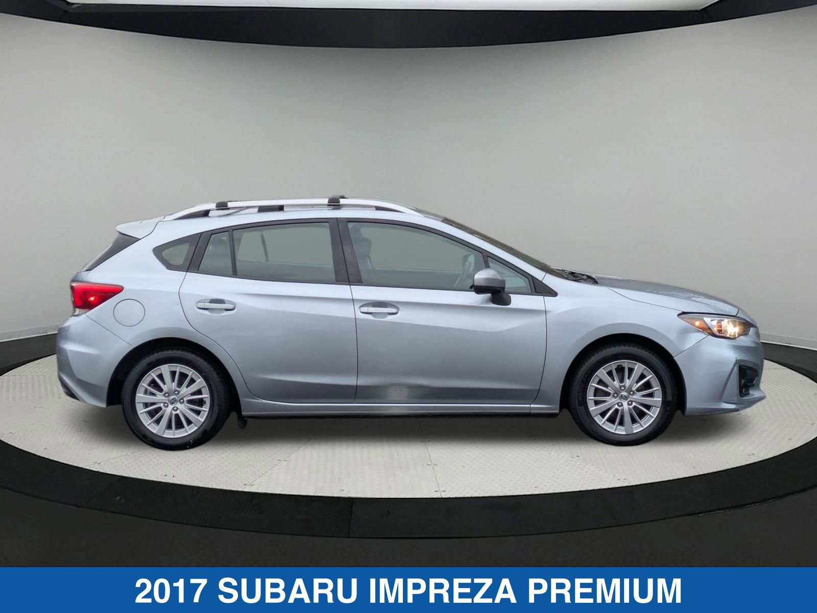 Used 2017 Subaru Impreza 2.0i Premium w/ BSD & Rcta/SRF/Eyesight image 2