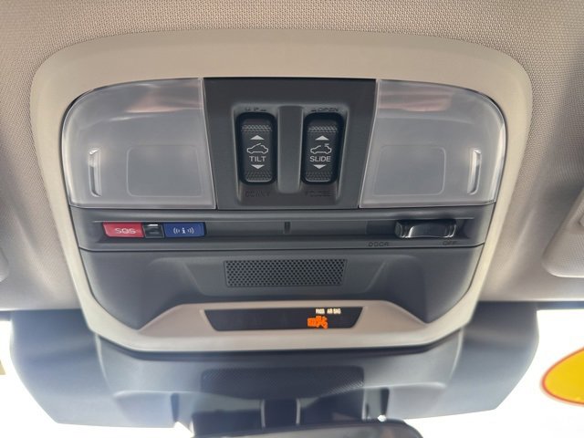 Used 2024 Subaru Crosstrek 2.0i Premium image 21