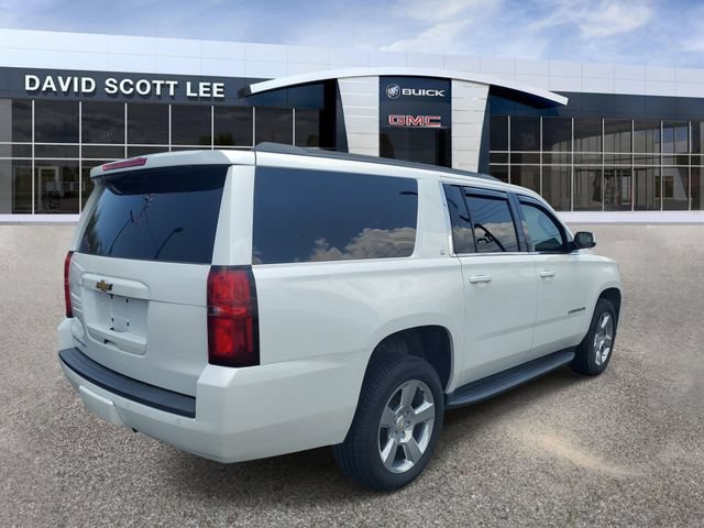 Used 2020 Chevrolet Suburban LT RWD image 4