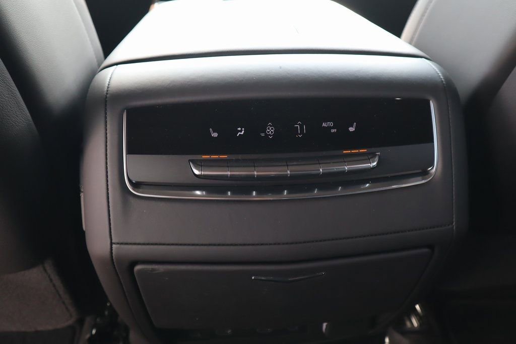 New 2026 Cadillac Escalade Platinum Sport w/ LPO, ONYX Package image 17