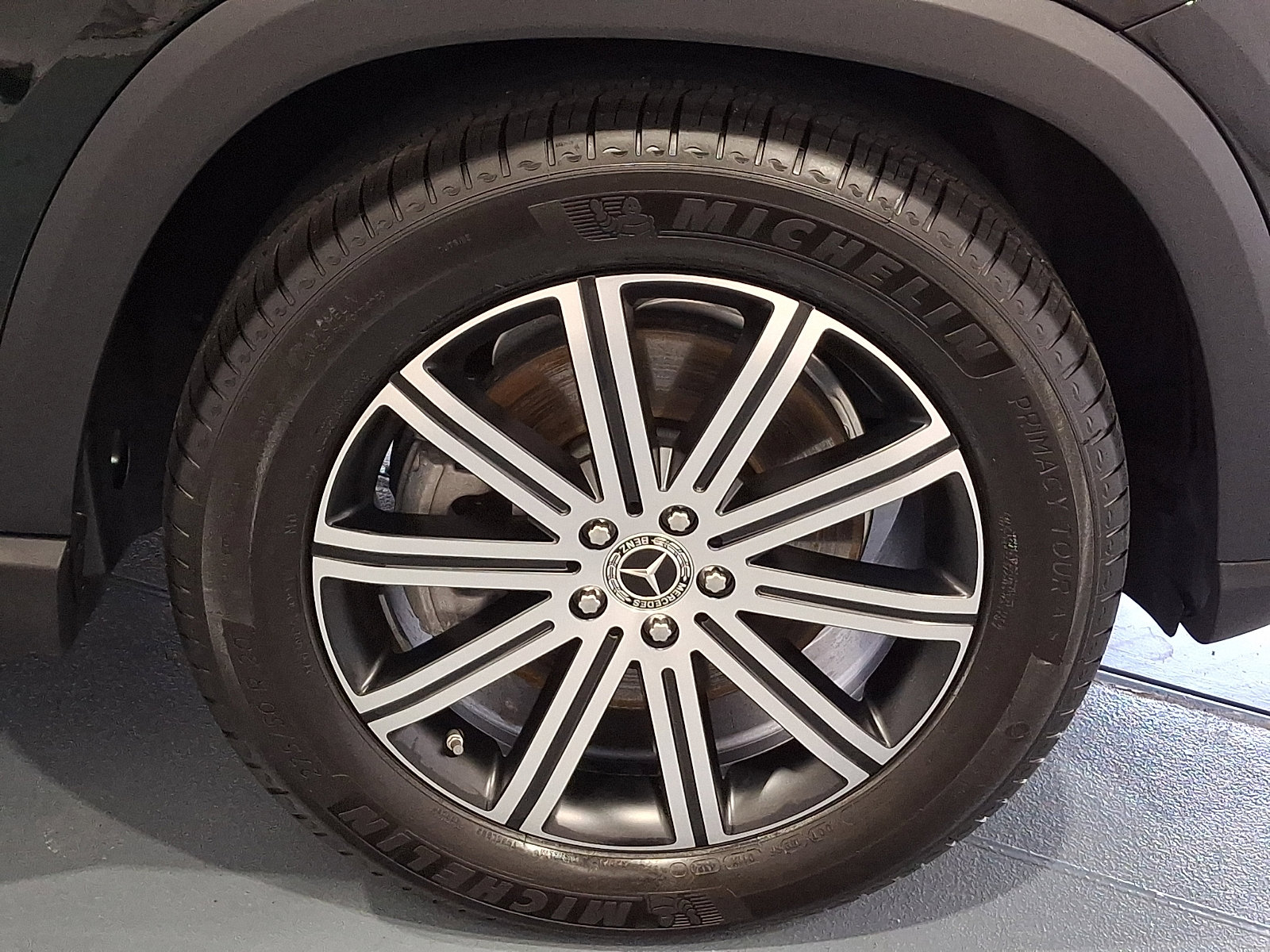 Used 2025 Mercedes-Benz GLE 450 4MATIC image 7