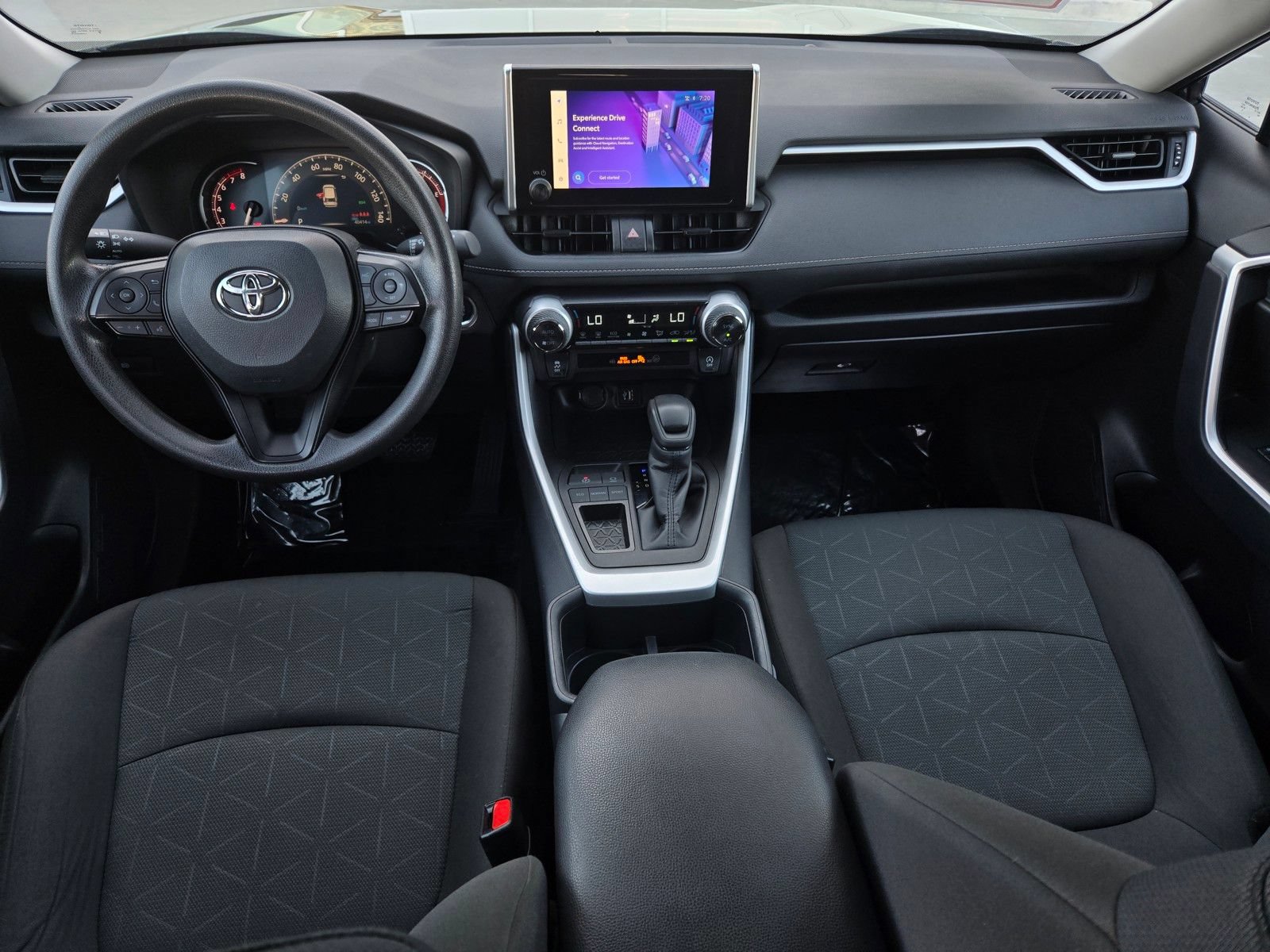 Certified 2025 Toyota RAV4 XLE FWD image 13